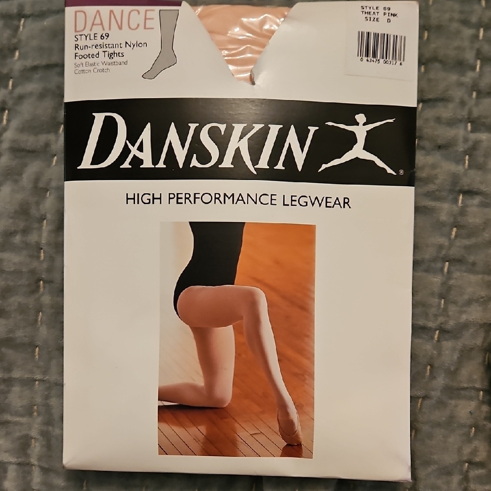 New, Danskin Theatrical Pink Ballet Tights, Style 69, Sz. D